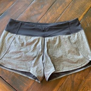 Lululemon Hottie Hot shorts Size 8